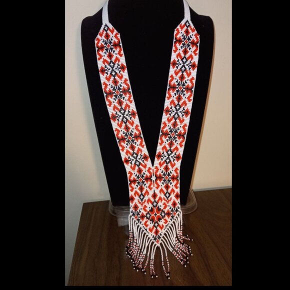 The Beauty of Gerdan: A Timeless Ukrainian Tradition - Picture 1 of 3